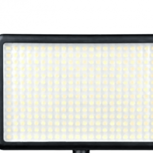 Godox LED308c – lampa LED cu telecomanda 3300-5500K